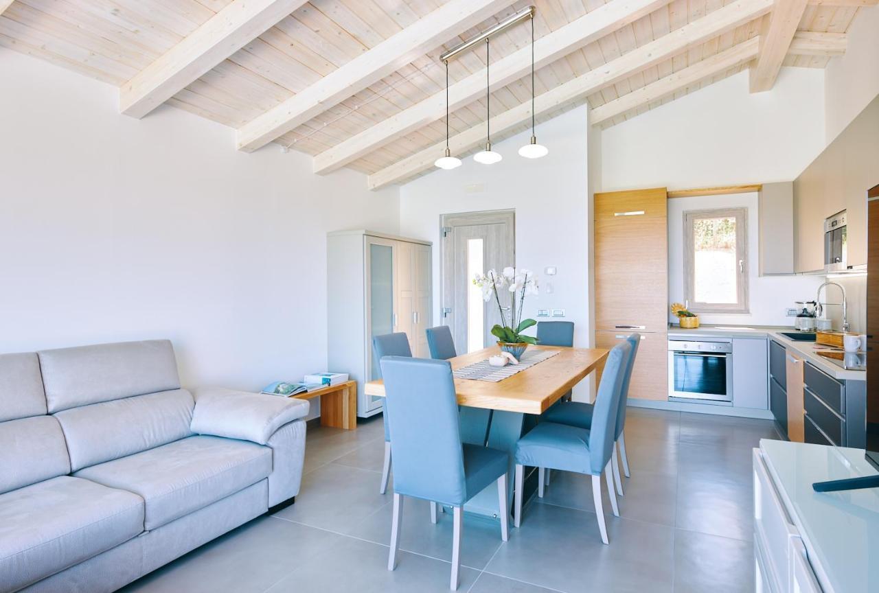Residence Villa Rosi Laureana Cilento Exterior photo